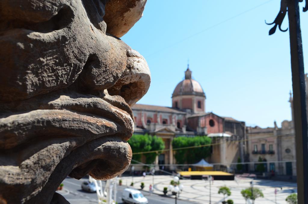 Appartamenti Piazza Duomo Acireale Δωμάτιο φωτογραφία